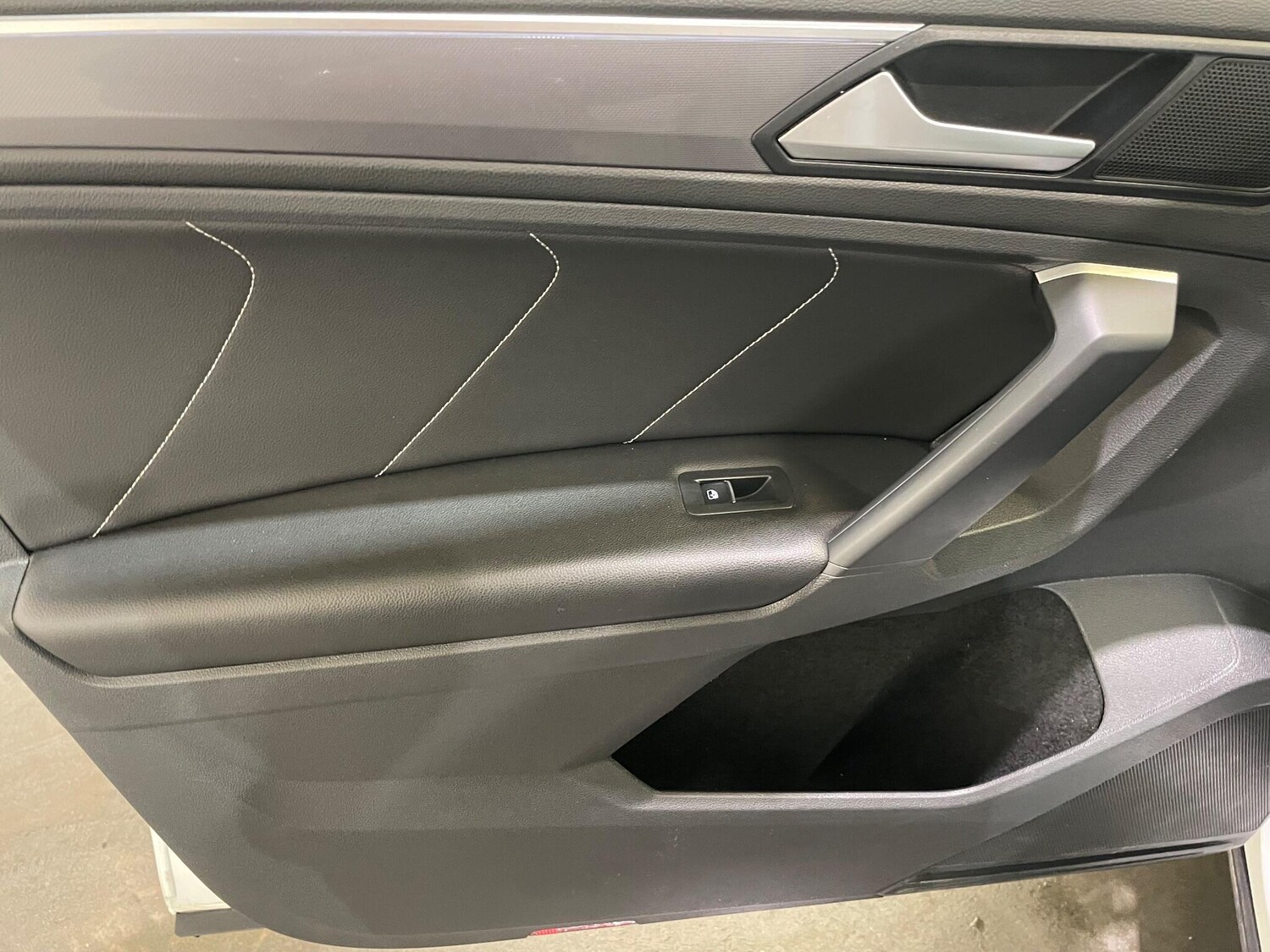 Used Volkswagen Tiguan for sale - 77883520: Photo 44