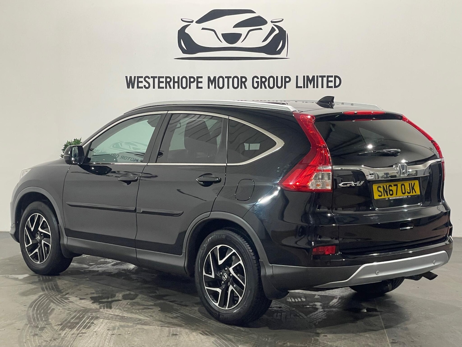 Used Honda CR-V 2017 for sale - 77684394: Photo 2