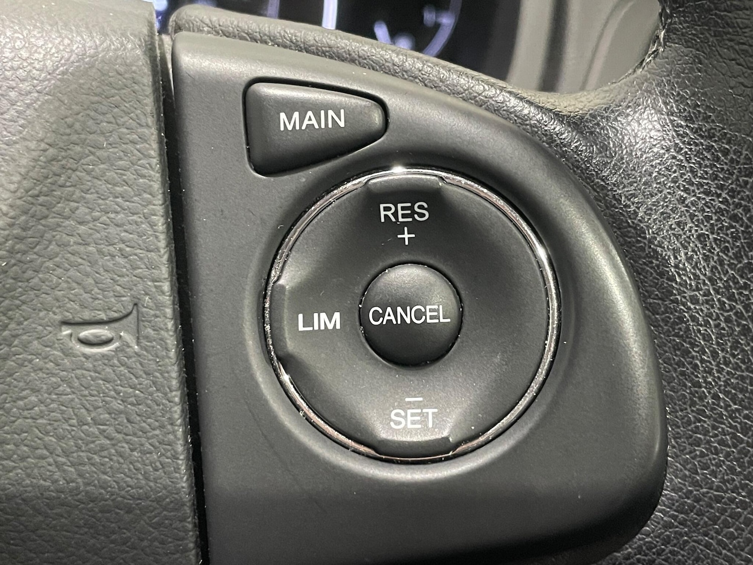 Used Honda CR-V 2017 for sale - 77684394: Photo 28