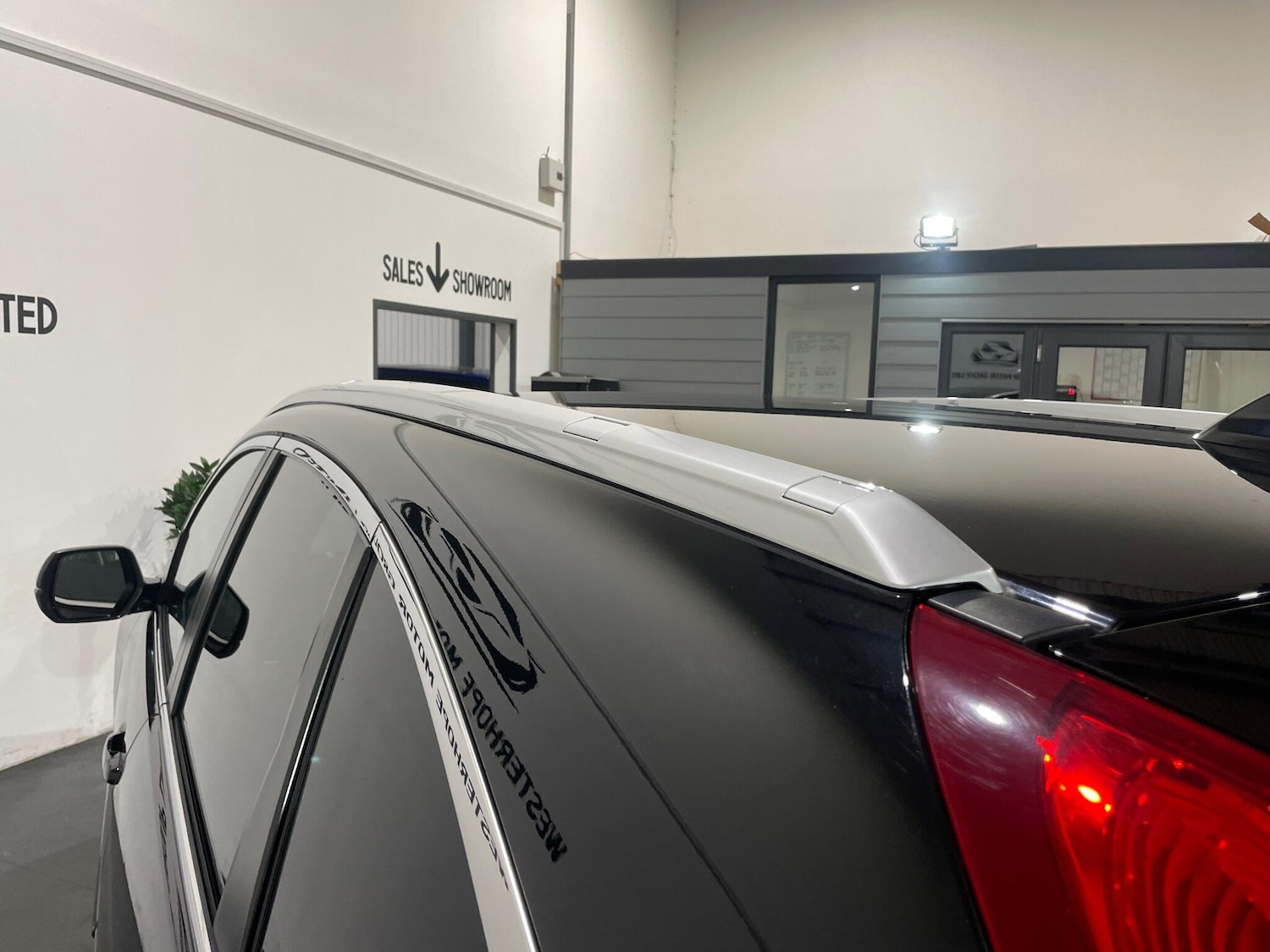 Used Honda CR-V 2017 for sale - 77684394: Photo 50