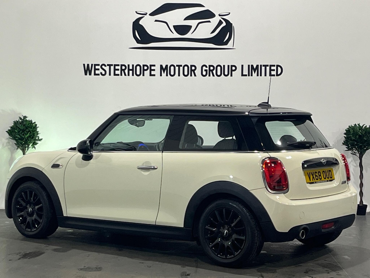 Used MINI Hatch for sale - 76994475: Photo 2