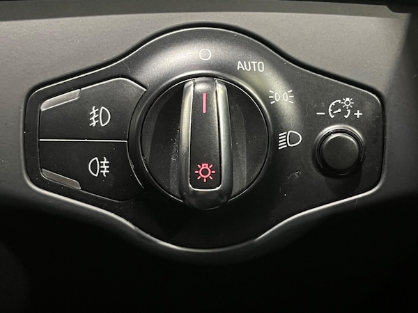 Used Audi A4 for sale - 76307466: Photo 24