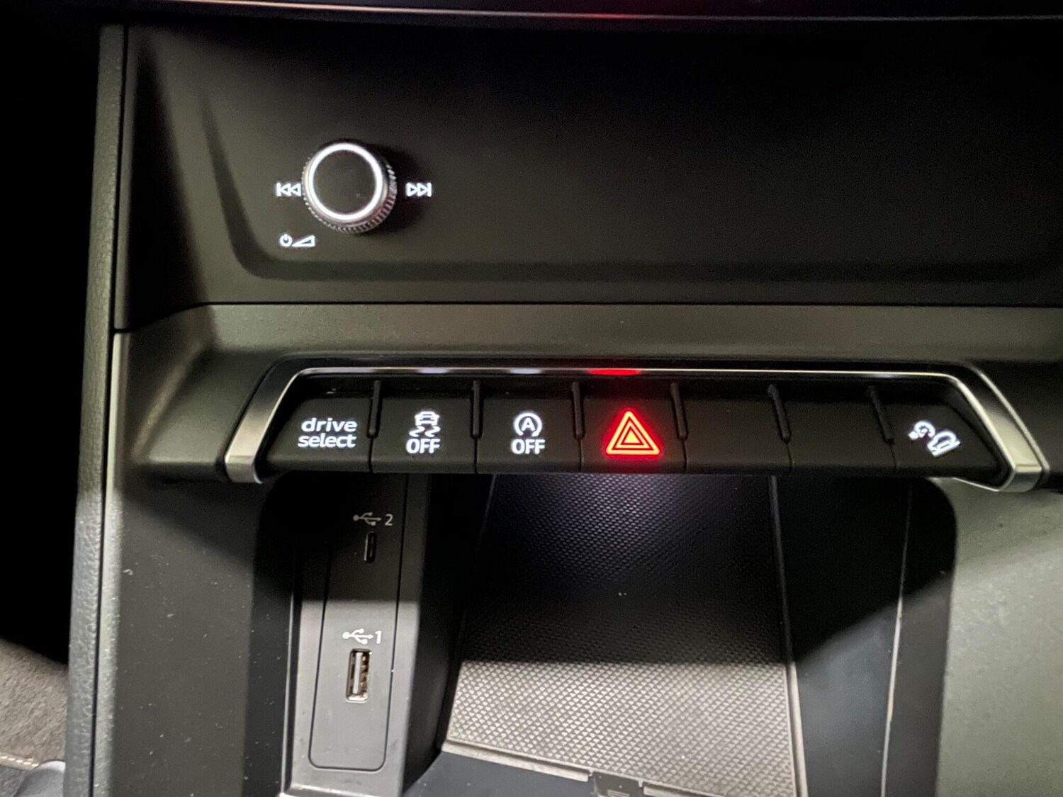 Used Audi Q3 2020 for sale - 77376028: Photo 31