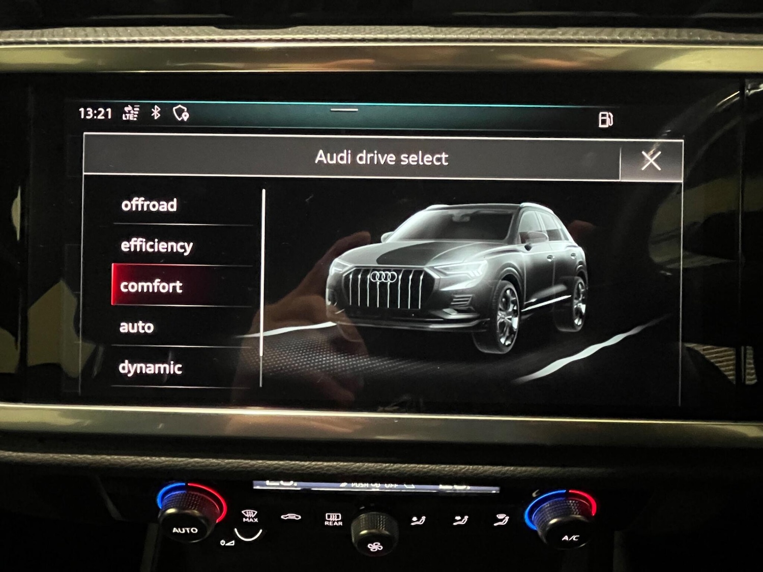 Used Audi Q3 2020 for sale - 77376028: Photo 53