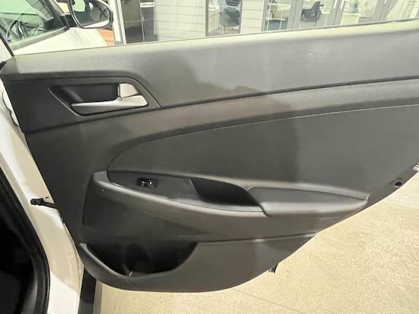 Used Hyundai TUCSON 2016 for sale - 76317904: Photo 27