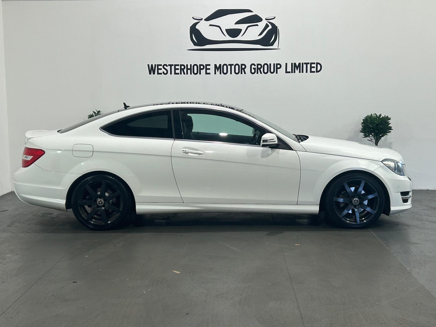 Used Mercedes-Benz C-Class 2014 for sale - 76121608: Photo 22