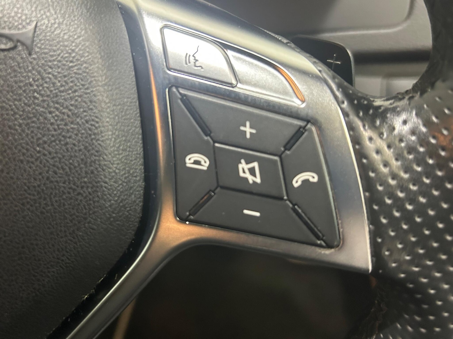 Used Mercedes-Benz C-Class 2014 for sale - 76121608: Photo 32