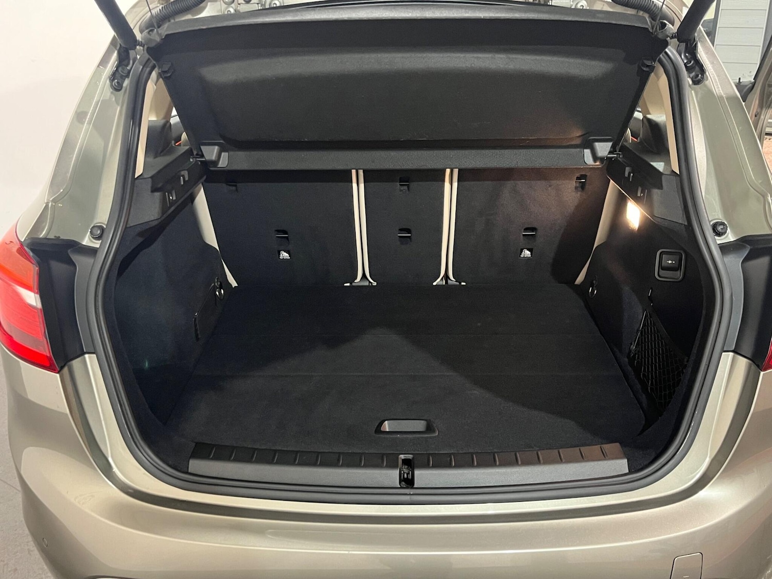 Used BMW 2 Series 2017 for sale - 76743074: Photo 53