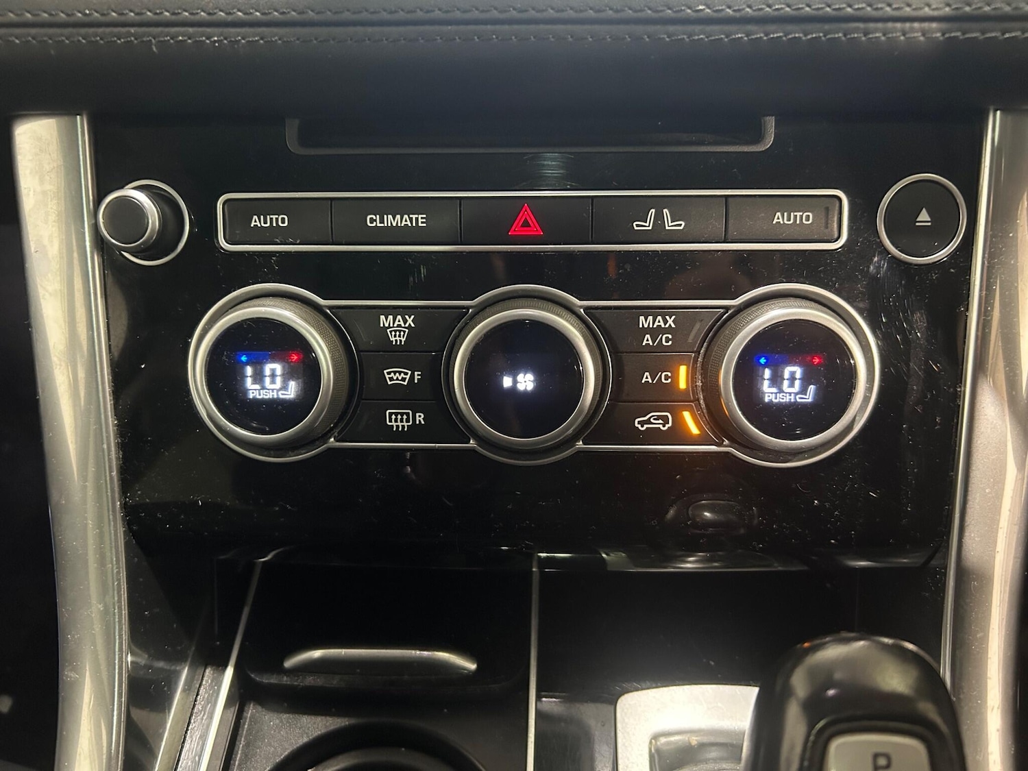 Used Land Rover Range Rover Sport 2017 for sale - 76239049: Photo 27