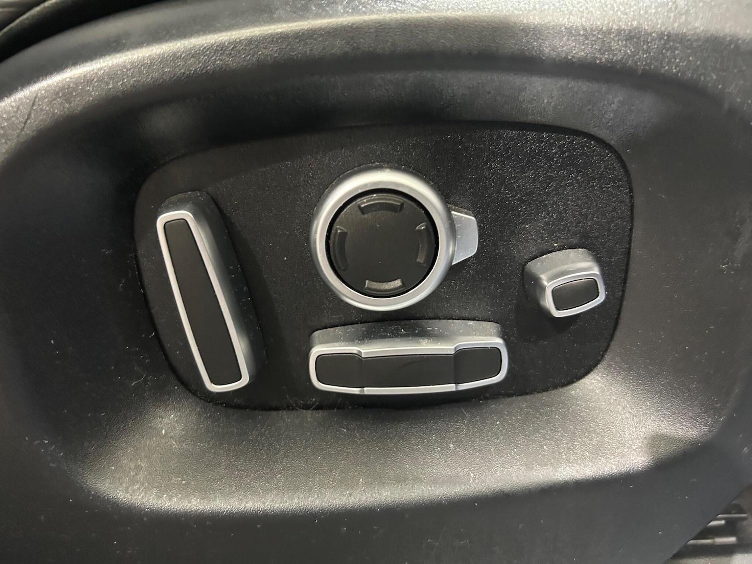 Used Land Rover Range Rover Sport 2017 for sale - 76239049: Photo 38