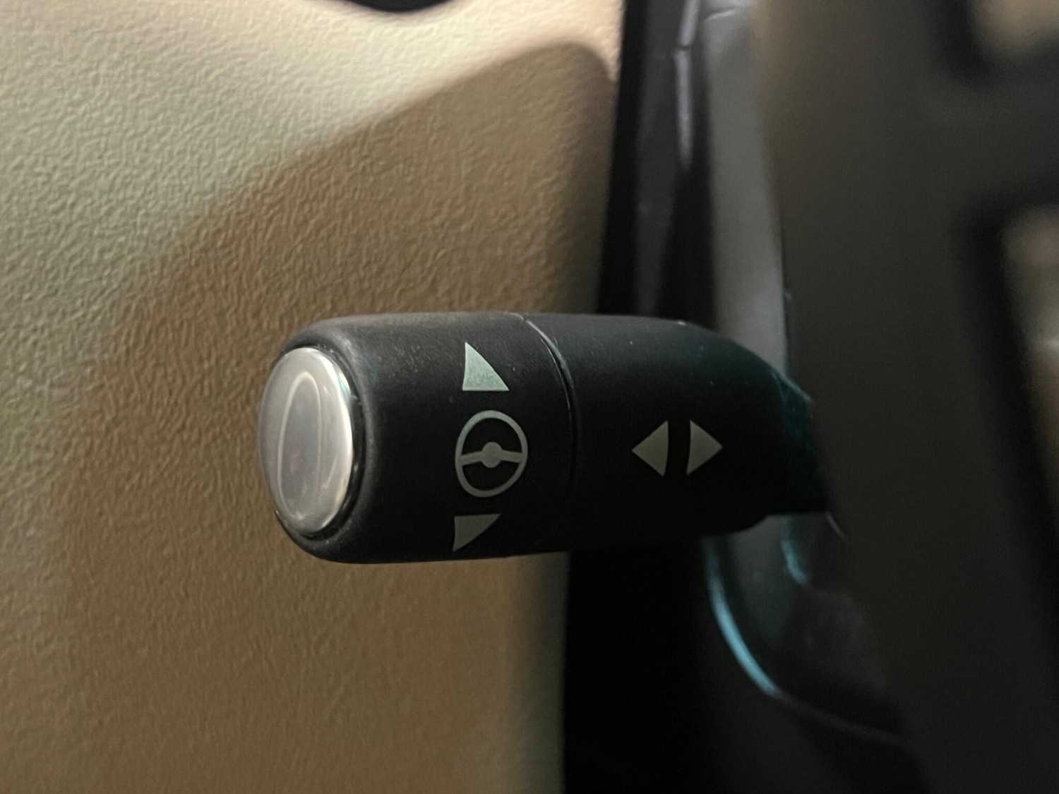 Used Land Rover Range Rover 2011 for sale - 78204197: Photo 31