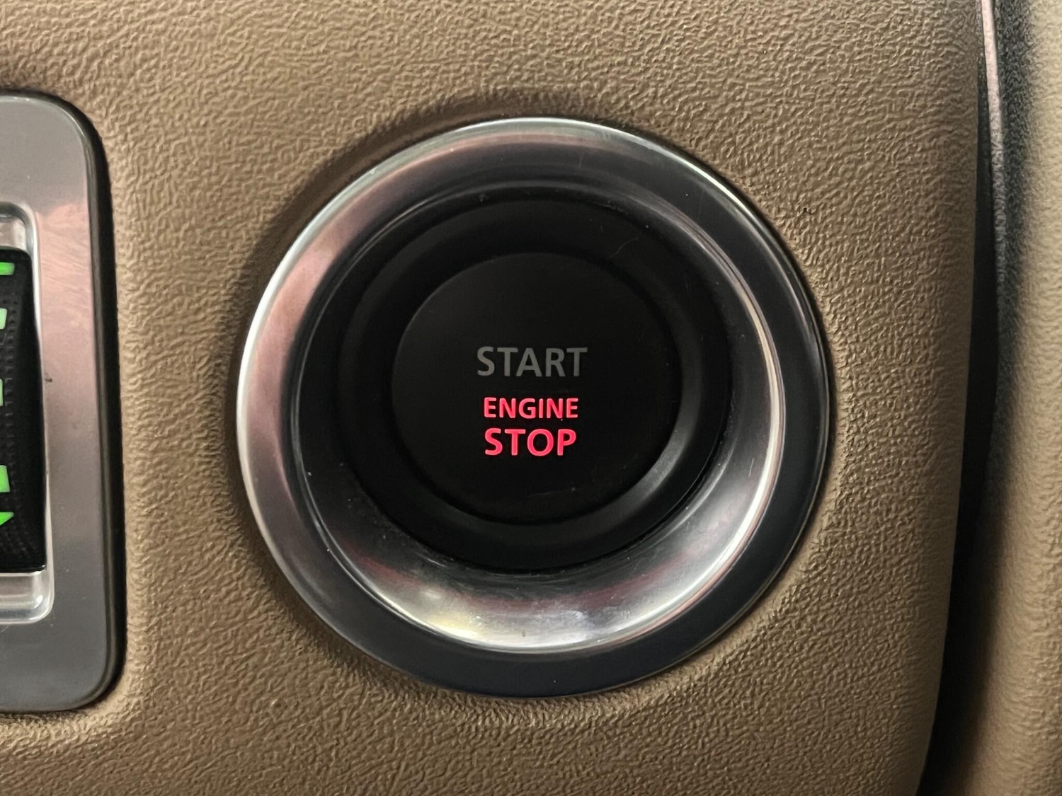 Used Land Rover Range Rover 2011 for sale - 78204197: Photo 32