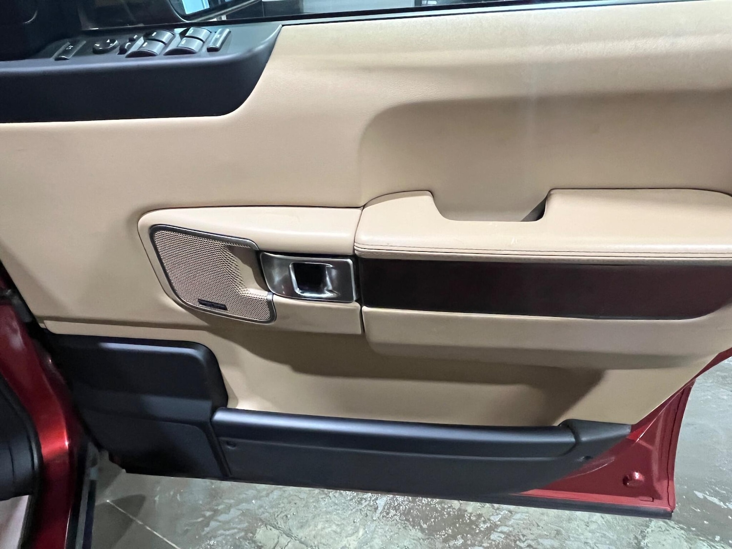 Used Land Rover Range Rover 2011 for sale - 78204197: Photo 37