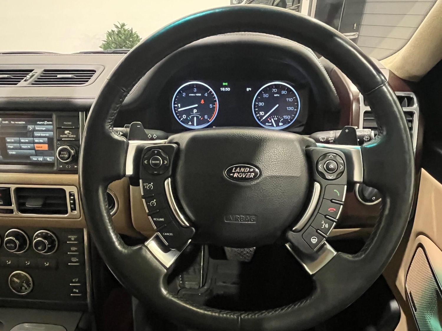 Used Land Rover Range Rover 2011 for sale - 78204197: Photo 52