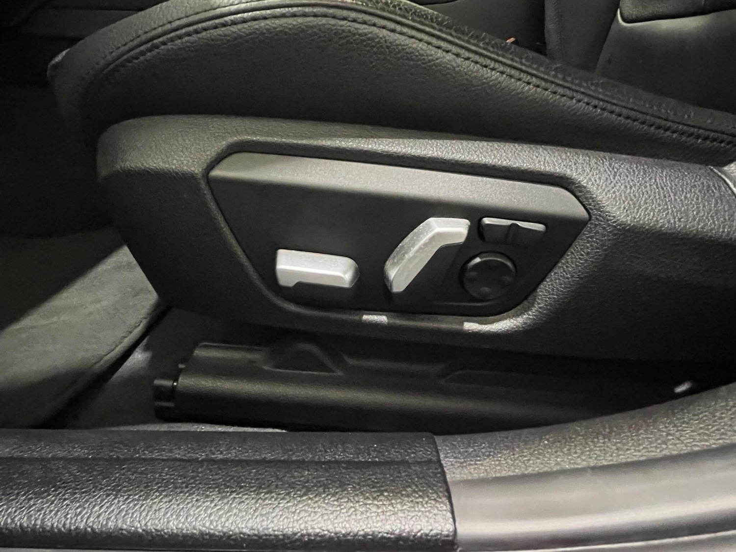 Used BMW 3 Series for sale - 76689211: Photo 37