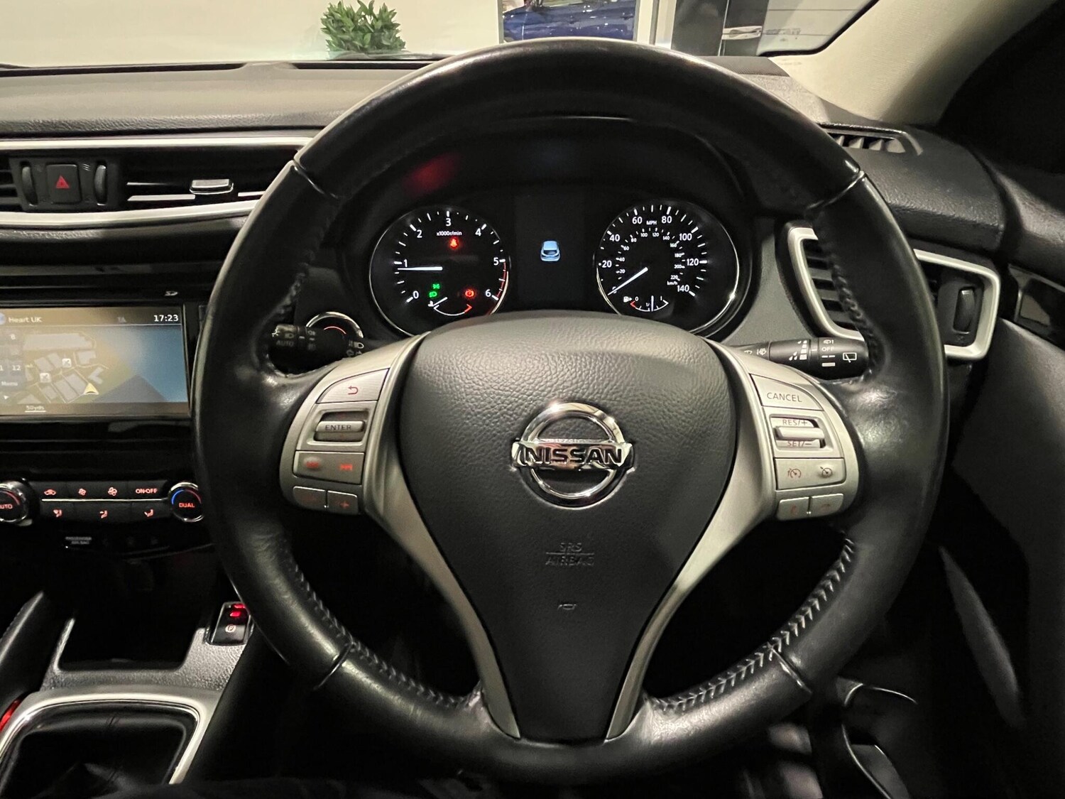 Used Nissan Qashqai 2016 for sale - 76592884: Photo 56