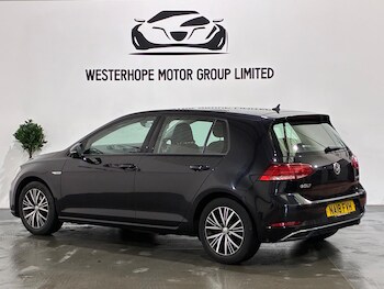 Used Volkswagen Golf 2018 for sale - 77478679: Photo