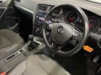 Used Volkswagen Golf 2018 for sale - 77478679: Photo
