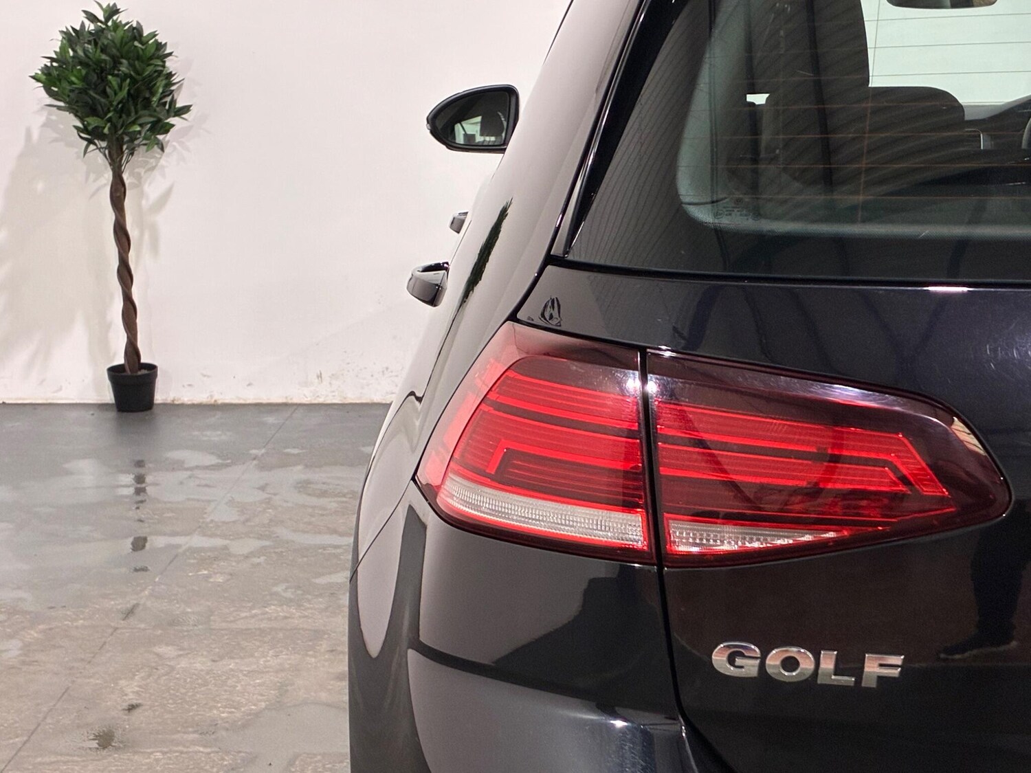 Used Volkswagen Golf 2018 for sale - 77478679: Photo 46