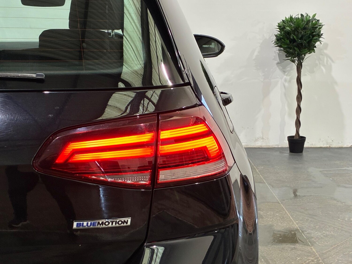 Used Volkswagen Golf 2018 for sale - 77478679: Photo 49