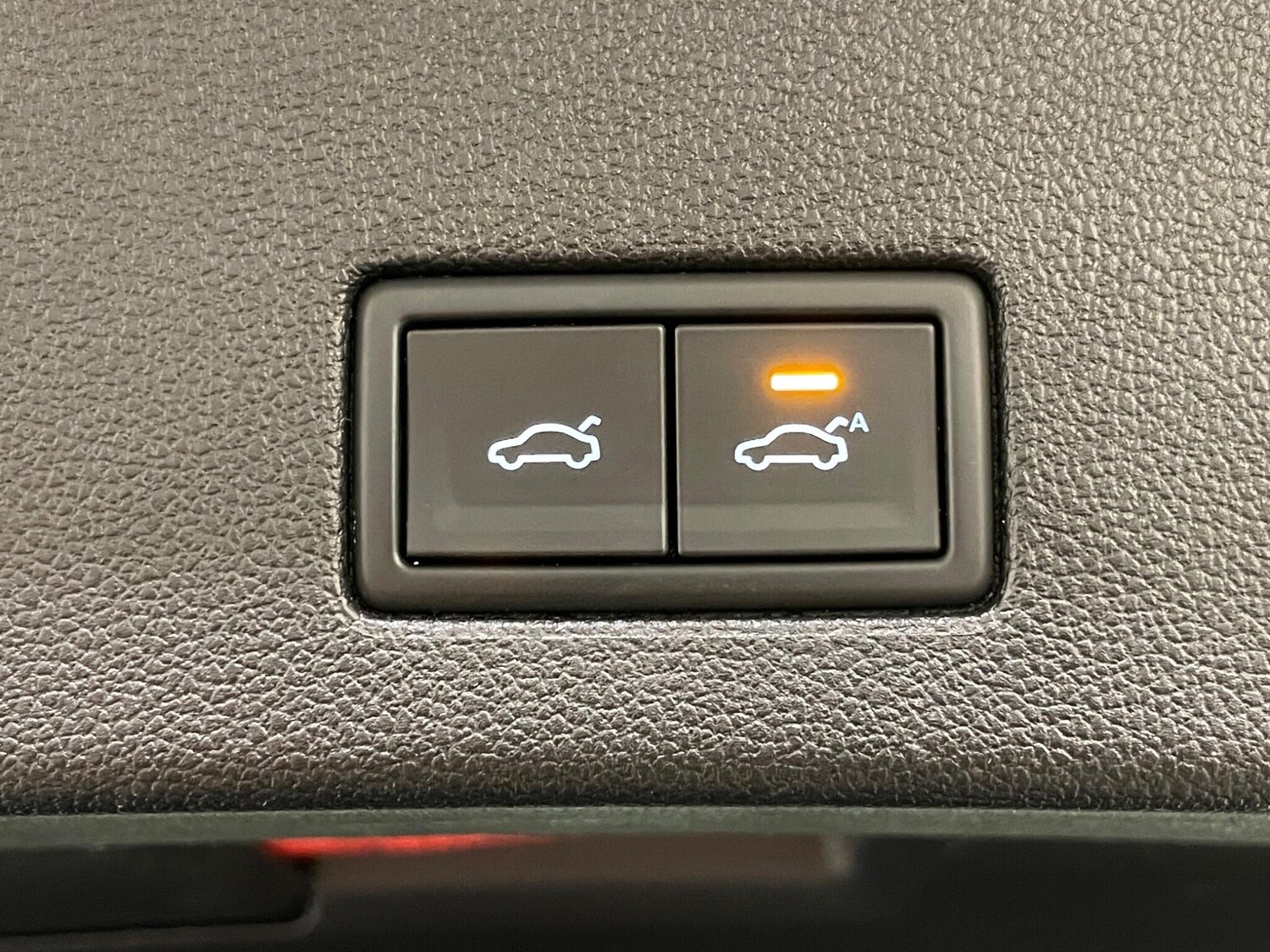 Used Volkswagen Touareg 2019 for sale - 78156798: Photo 35