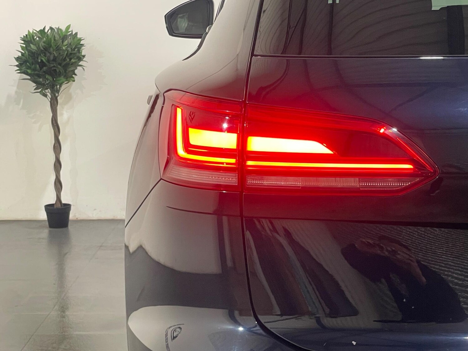 Used Volkswagen Touareg 2019 for sale - 78156798: Photo 47