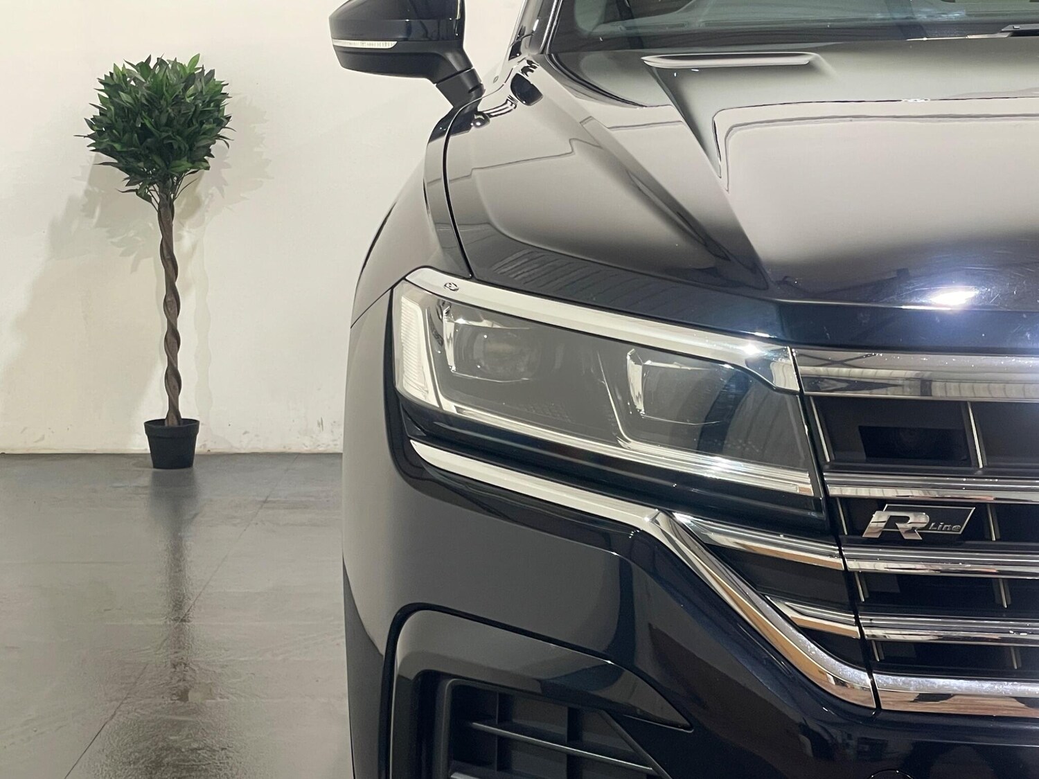 Used Volkswagen Touareg 2019 for sale - 78156798: Photo 55