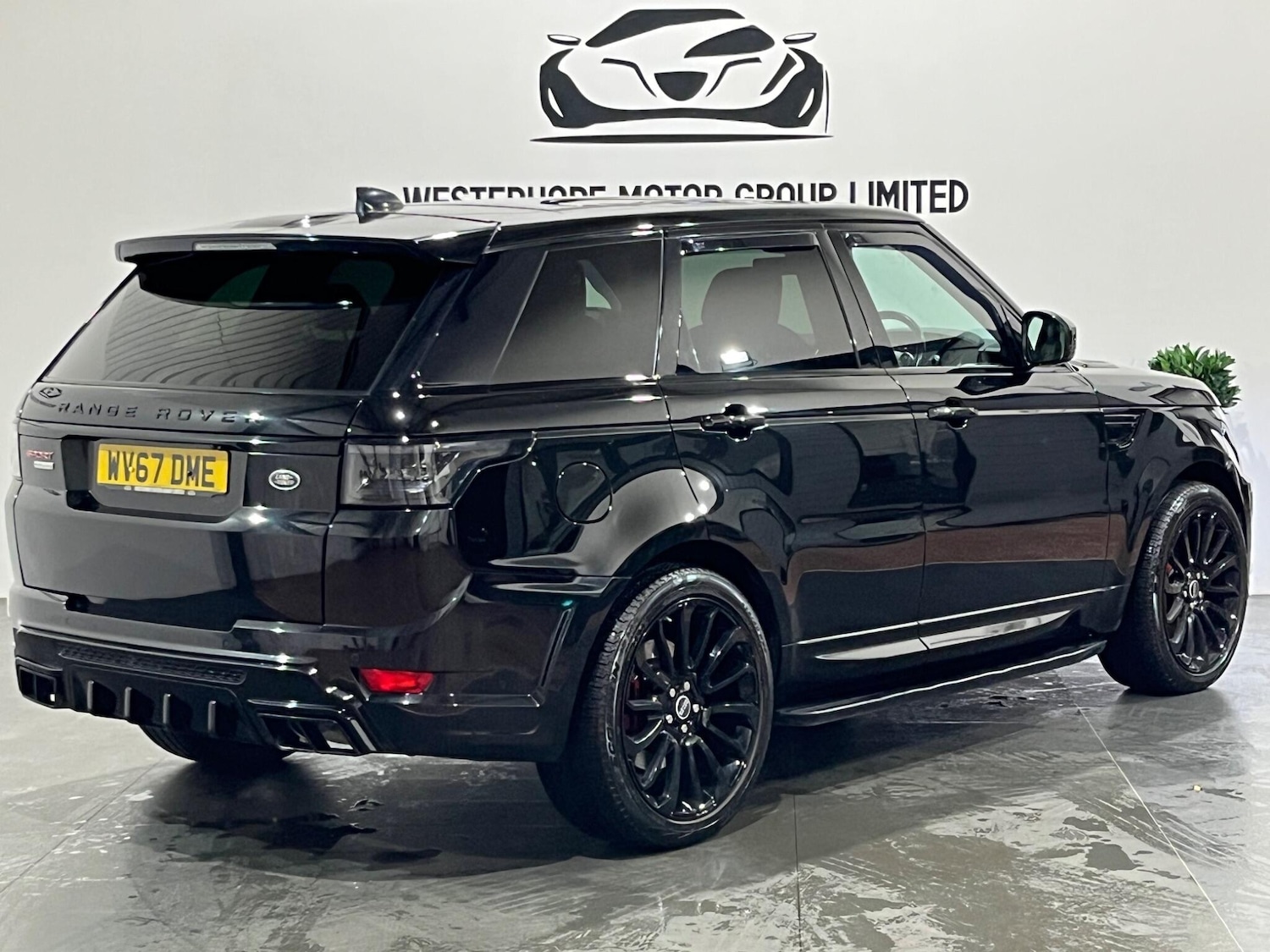 Used Land Rover Range Rover Sport 2017 for sale - 76632733: Photo 4