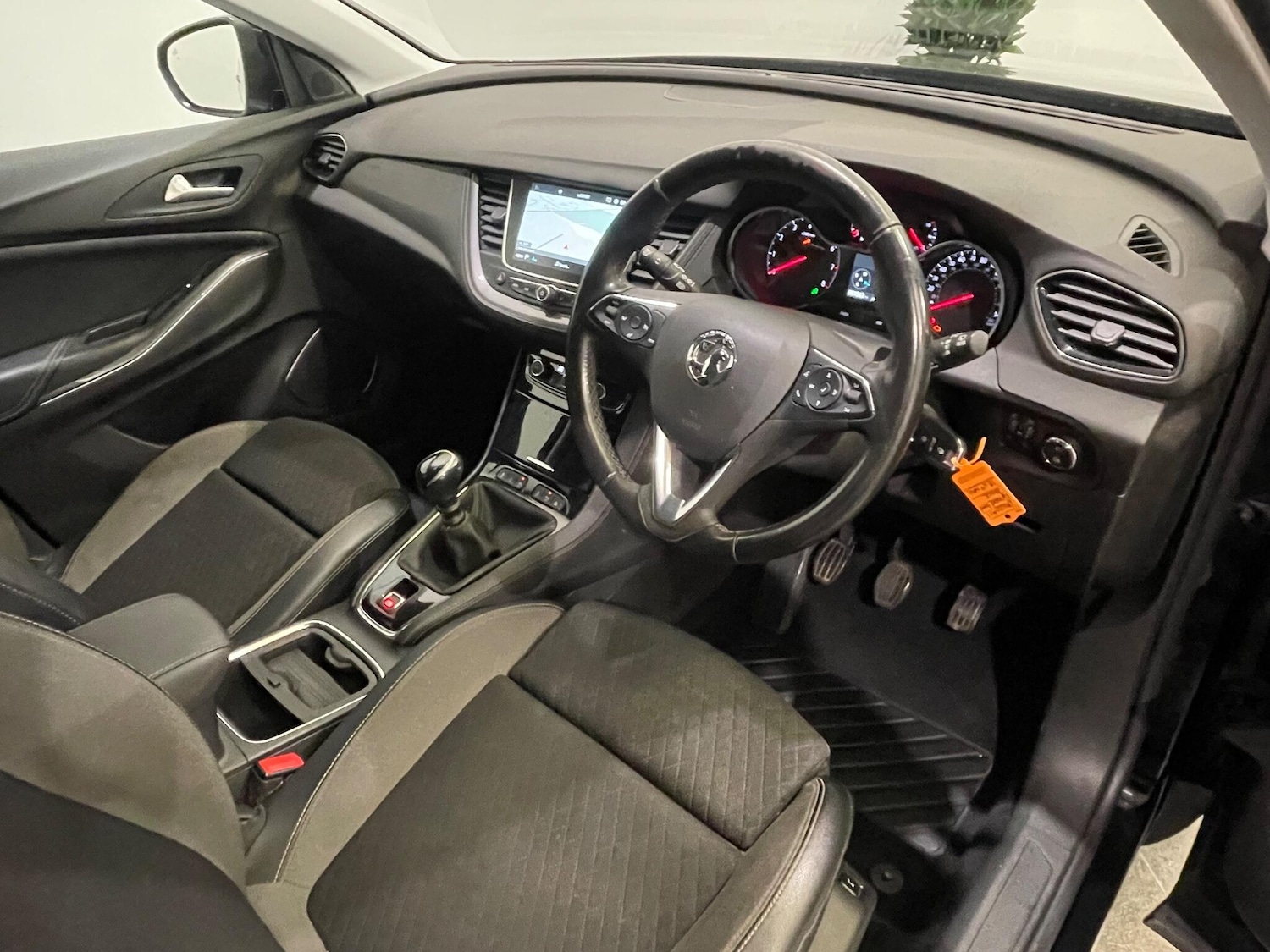 Used Vauxhall Grandland X 2019 for sale - 77768659: Photo 3