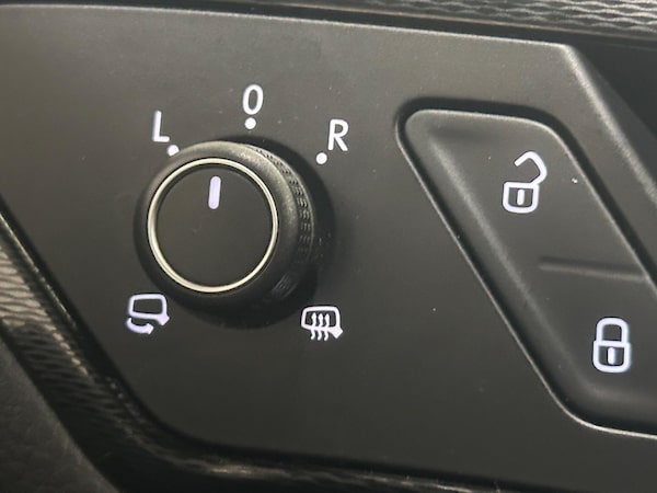 Used Volkswagen Golf 2016 for sale - 76337276: Photo 28