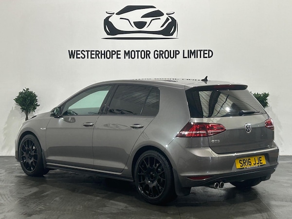 Used Volkswagen Golf 2016 for sale - 76337276: Photo 2