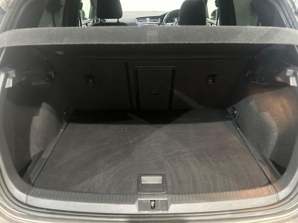 Used Volkswagen Golf 2016 for sale - 76337276: Photo 45