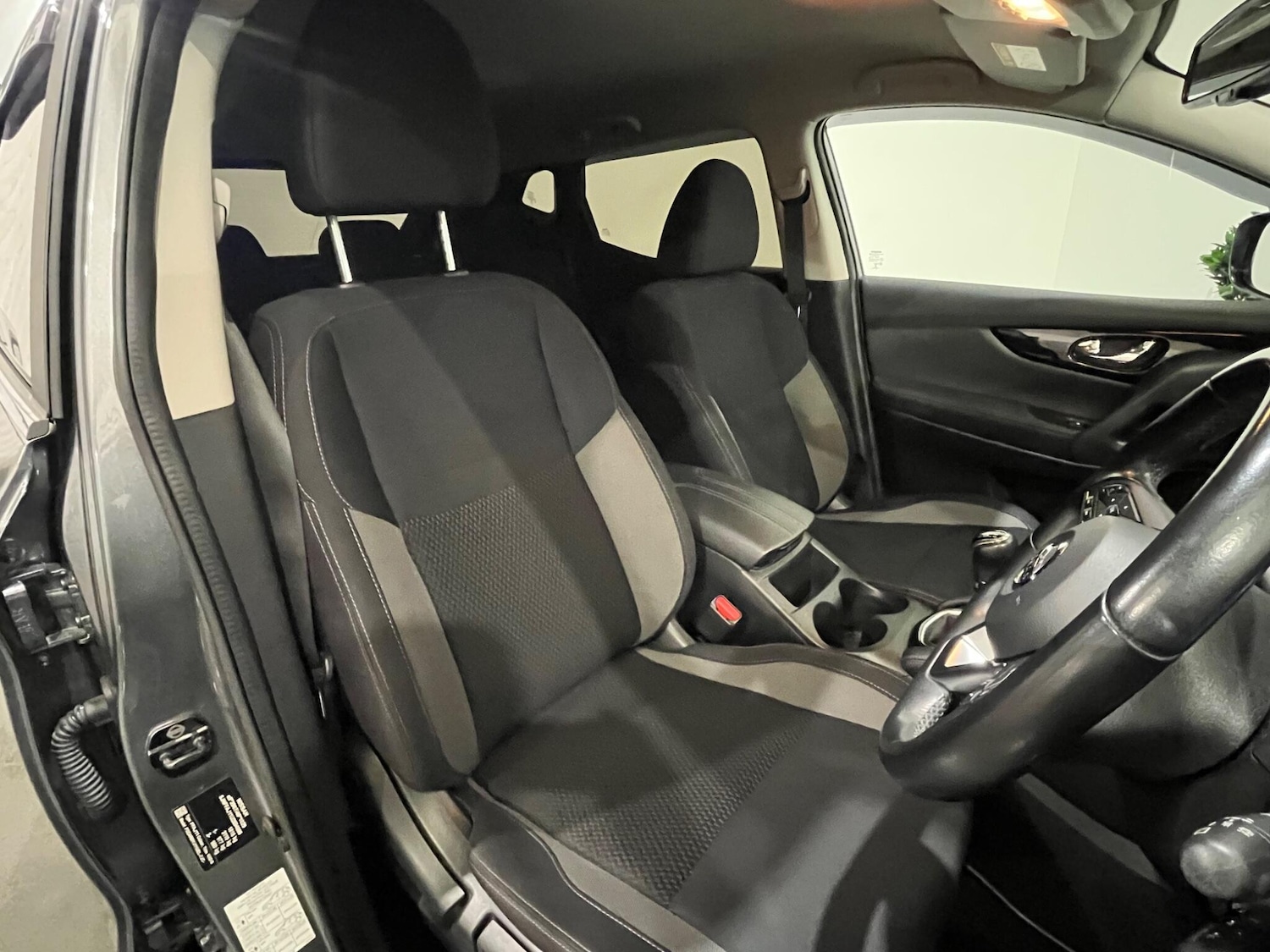 Used Nissan Qashqai for sale - 77229963: Photo 23