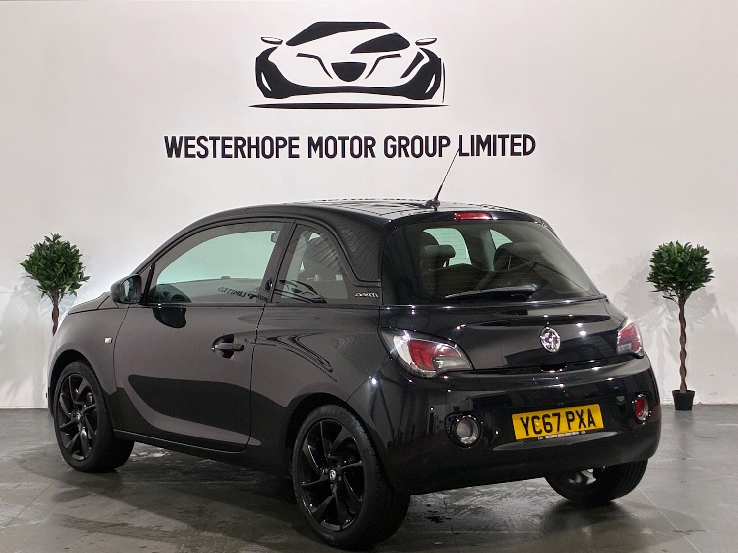 Used Vauxhall ADAM 2017 for sale - 76619803: Photo 2