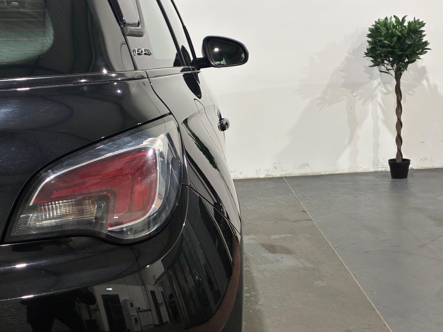 Used Vauxhall ADAM 2017 for sale - 76619803: Photo 37