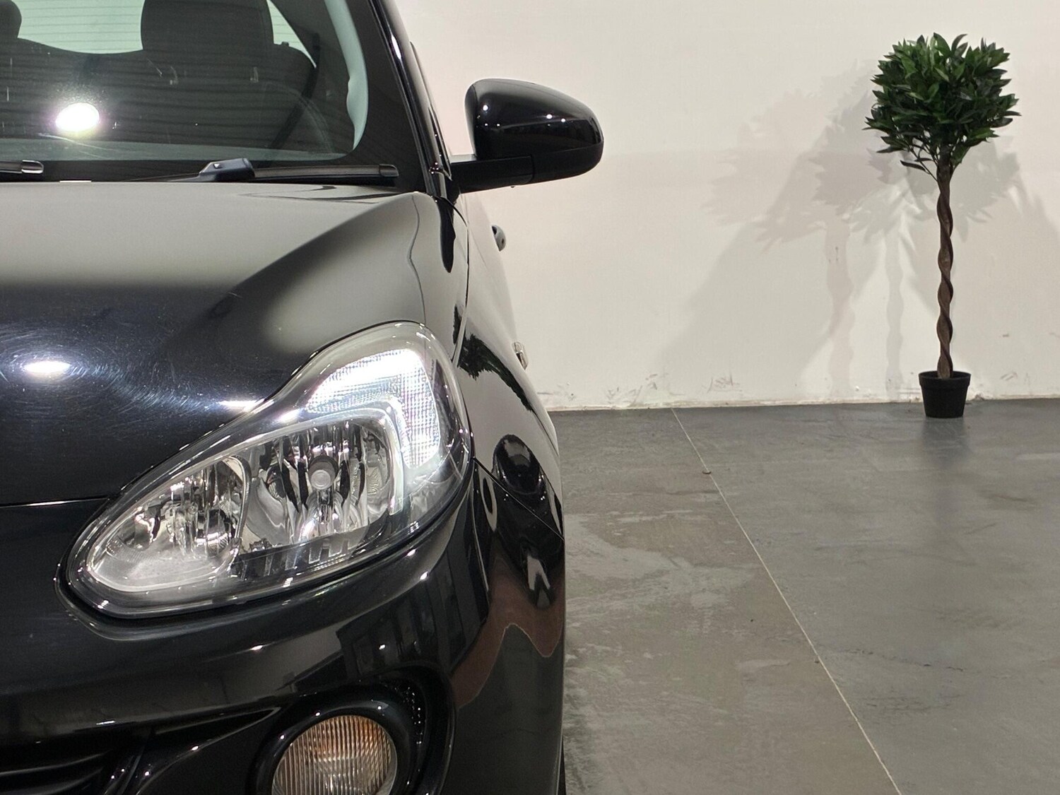 Used Vauxhall ADAM 2017 for sale - 76619803: Photo 42