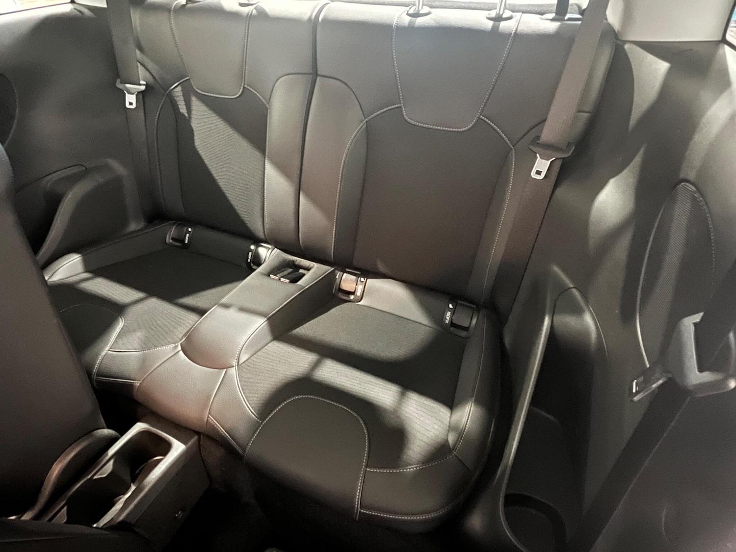 Used Vauxhall ADAM 2017 for sale - 76619803: Photo 48