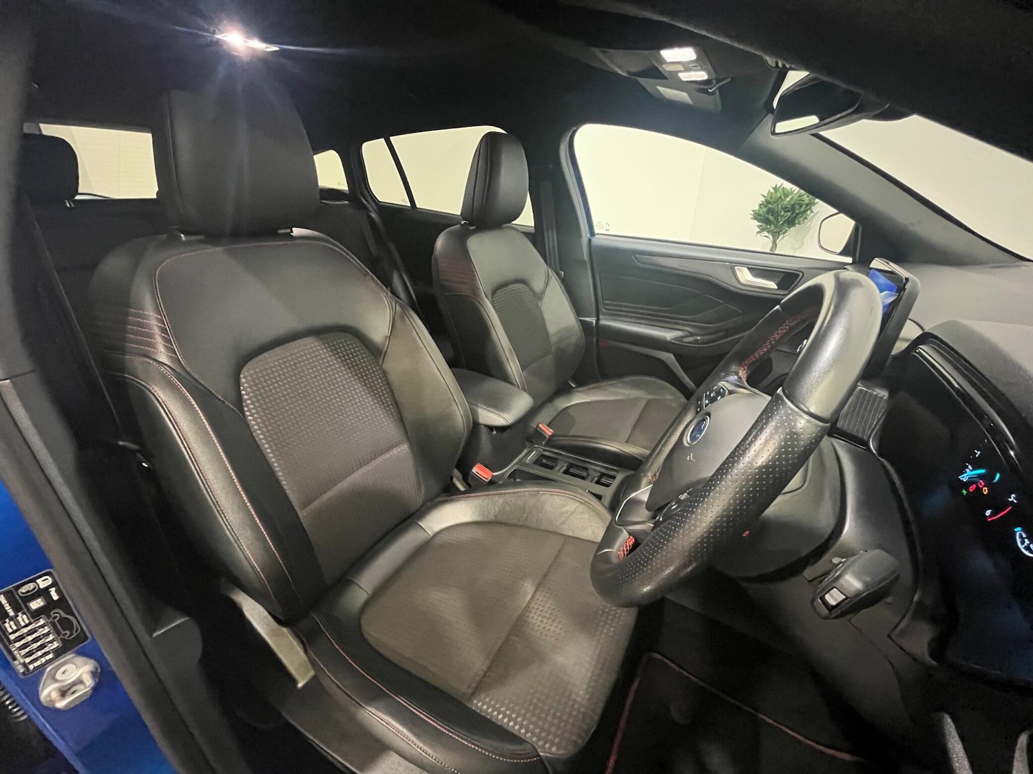 Used Ford Focus 2020 for sale - 78185045: Photo 29