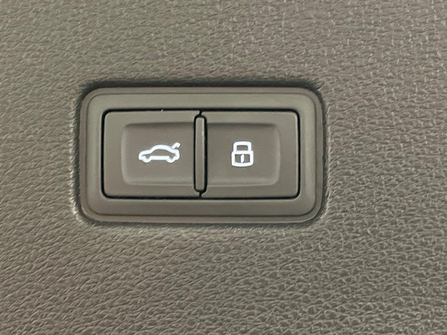 Used Audi Q8 2021 for sale - 78058456: Photo 28