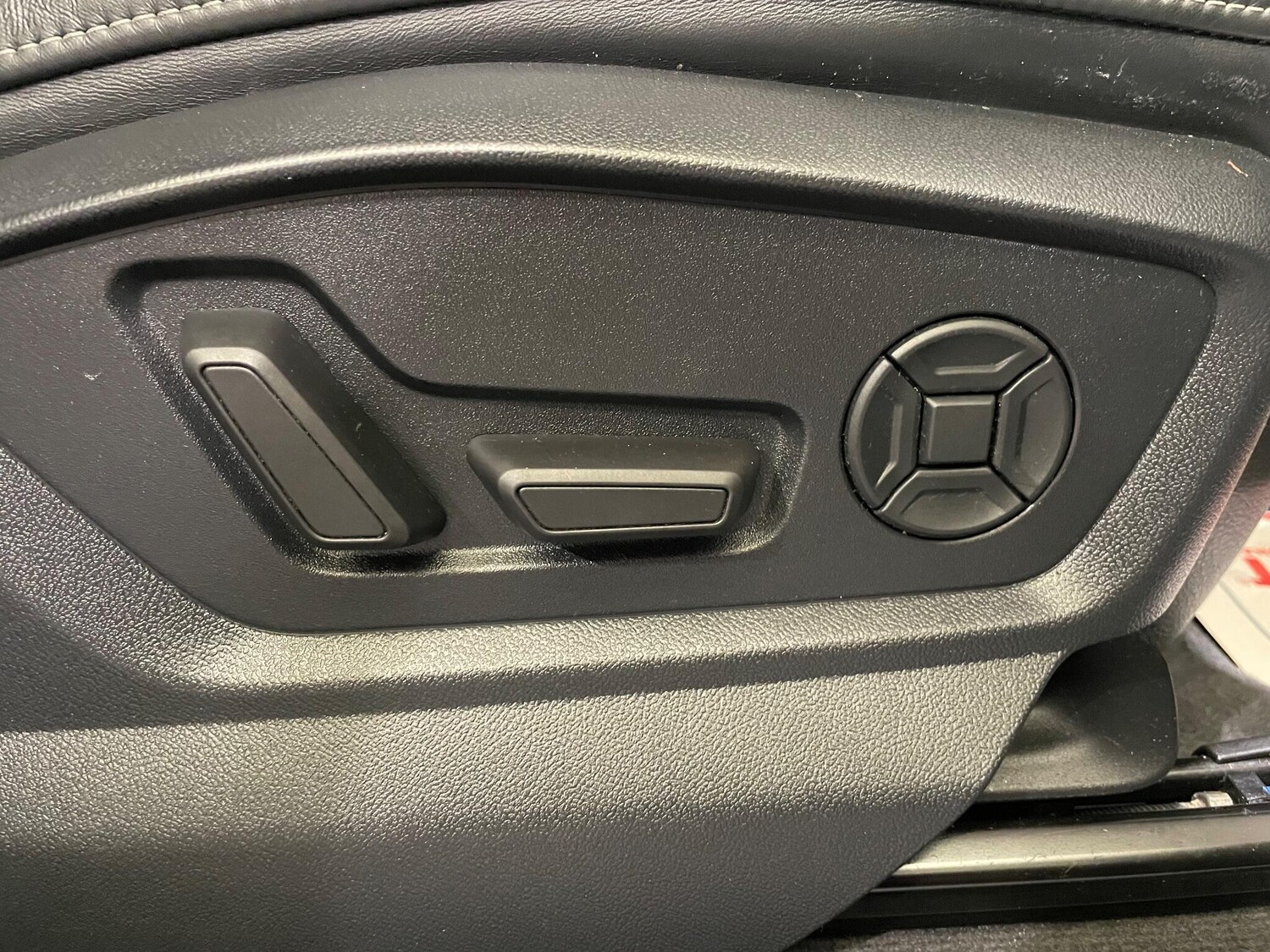 Used Audi Q8 2021 for sale - 78058456: Photo 37