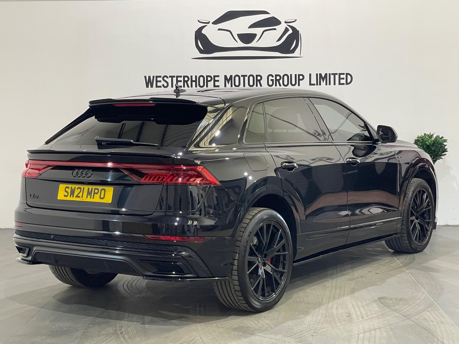 Used Audi Q8 2021 for sale - 78058456: Photo 4