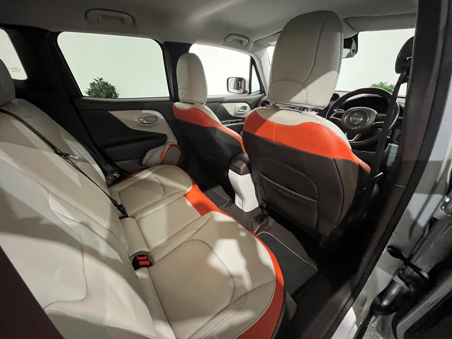 Used Jeep Renegade 2015 for sale - 76823757: Photo 27