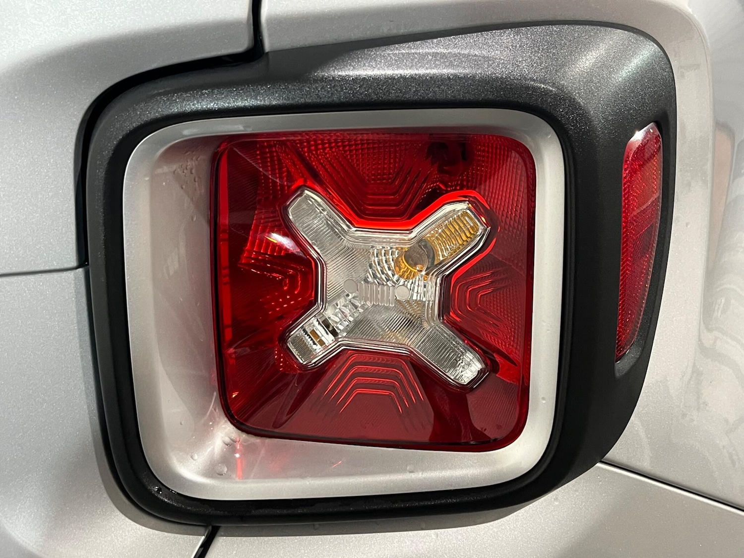 Used Jeep Renegade 2015 for sale - 76823757: Photo 63