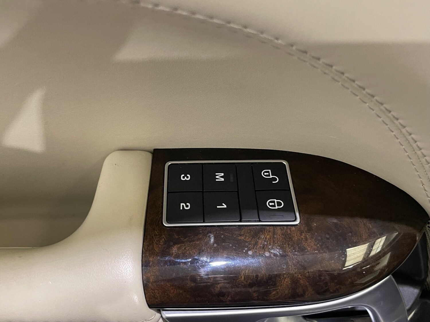 Used Land Rover Range Rover 2015 for sale - 77898173: Photo 45