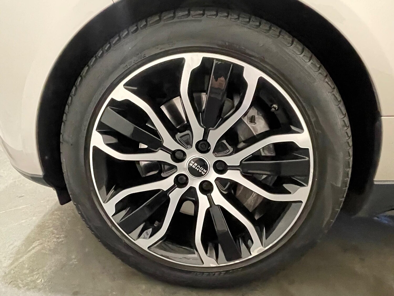 Used Land Rover Range Rover 2015 for sale - 77898173: Photo 49