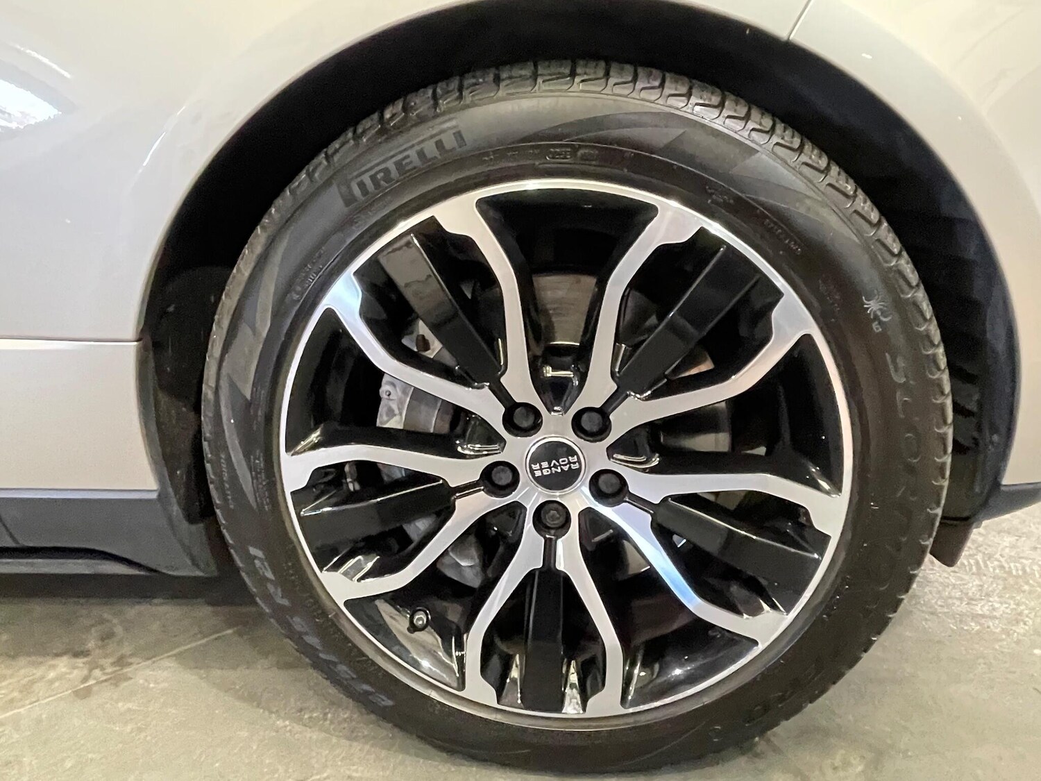 Used Land Rover Range Rover 2015 for sale - 77898173: Photo 50