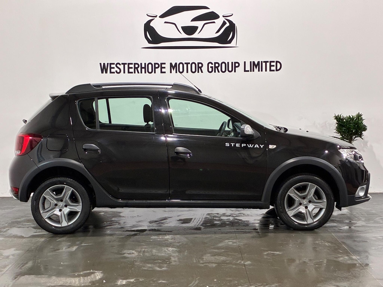 Used Dacia Sandero Stepway 2020 for sale - 77131127: Photo 11