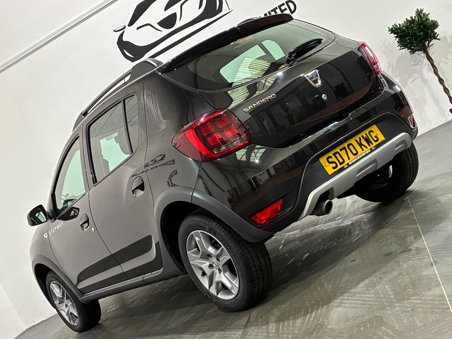 Used Dacia Sandero Stepway 2020 for sale - 77131127: Photo 36