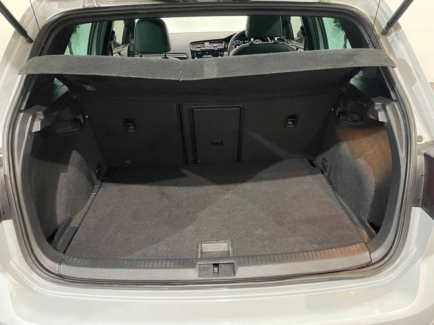 Used Volkswagen Golf 2018 for sale - 78072680: Photo 45