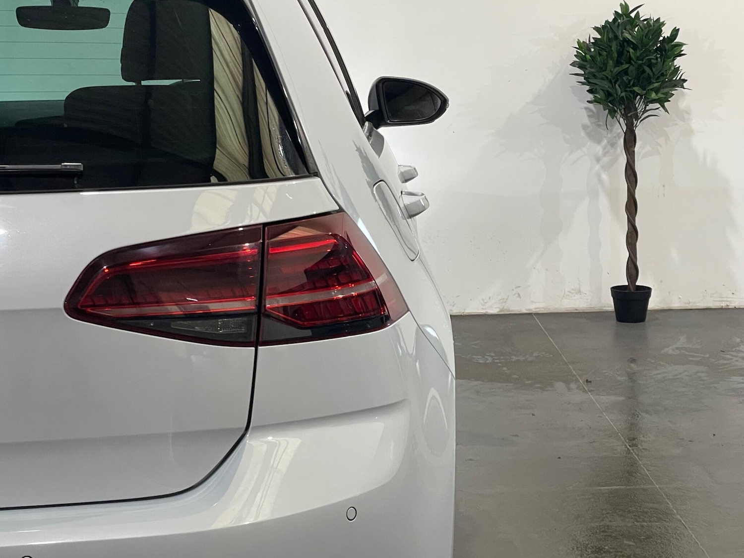 Used Volkswagen Golf 2018 for sale - 78072680: Photo 46